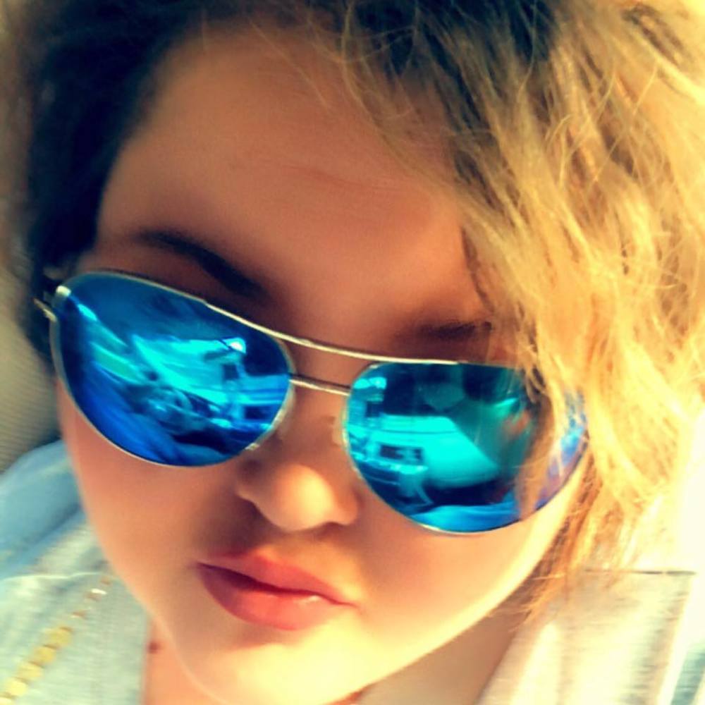 Meet your Posher, Onna